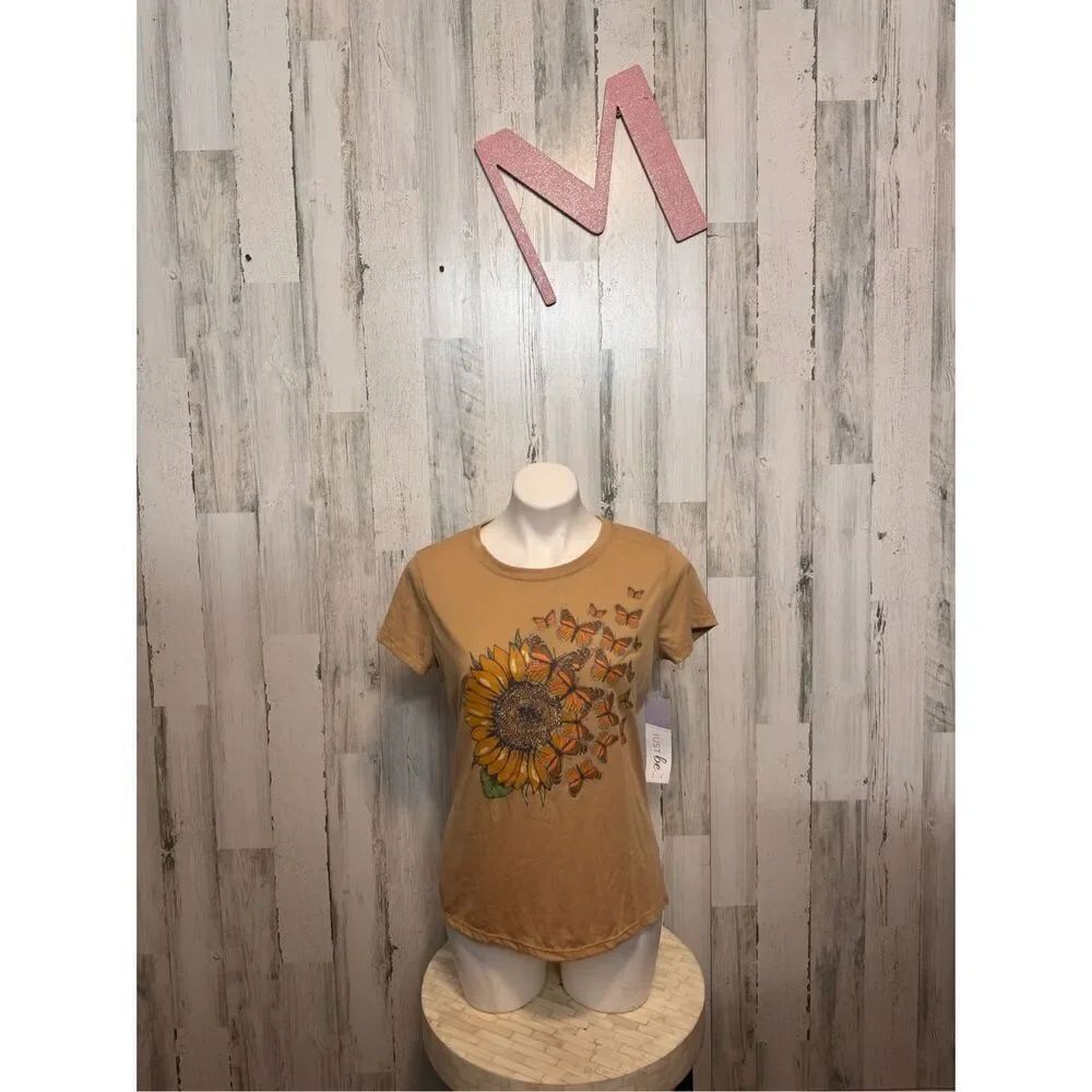 Just Be Sunflower Butterfly Graphic Tee Women’s Medium Mustard Yellow Short Slee
